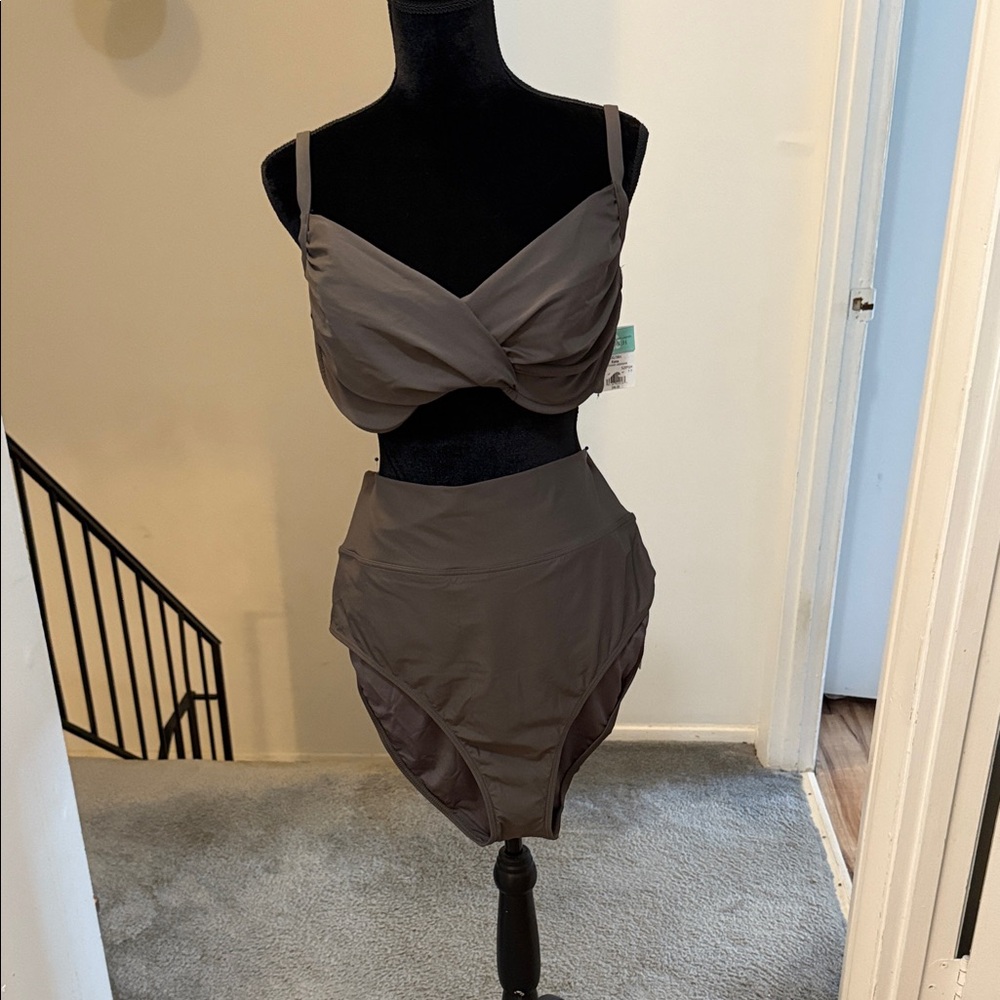 Chic Brown Bikini Set for Women